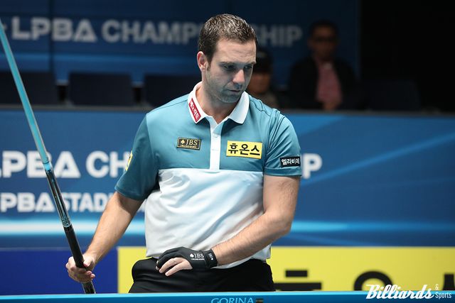 김재근에게 져 32강에서 탈락한 팔라손.