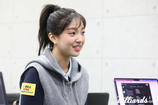 8강전 경기 후 밝은 표정으로 인터뷰에 임하고 있는 전지우