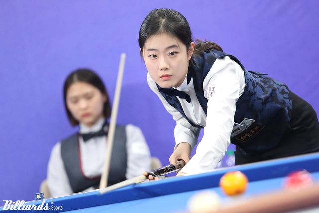 허채원(한체대)이 여자 3쿠션 국내랭킹 1, 2위를 차례로 꺾고 '제19회 대한체육회장배 전국당구대회' 결승에 진출했다.&nbsp; 빌리어즈앤스포츠 DB