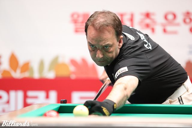 선봉장 산체스는 1세트 남자복식과 3세트 단식에 출전해 승리를 거두며 에스와이의 초반 리드를 이끌었다.