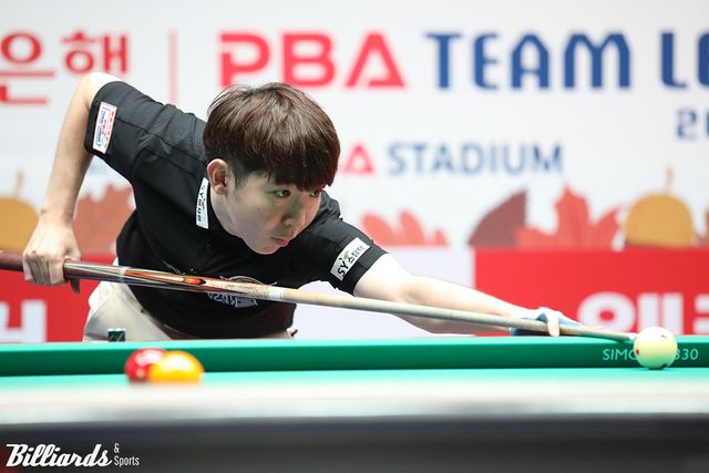 모리 유스케(일본)는 1세트 남자복식과 4세트 혼합복식, 5세트와 7세트 단식전에 여러 차례 출전해 활약했다.