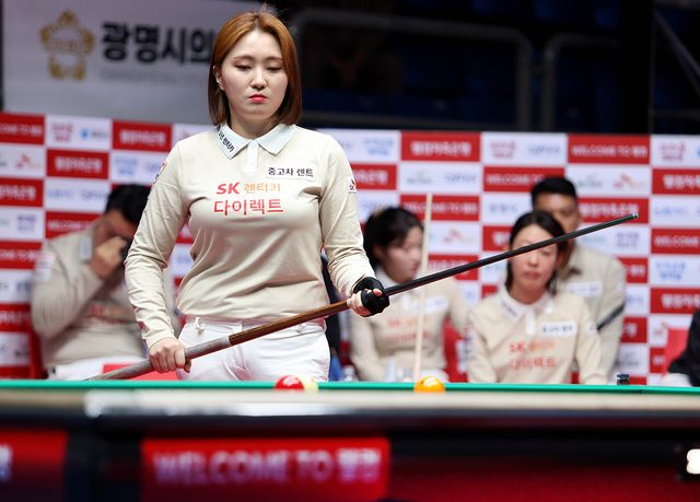 SK렌터카는 4라운드 두 경기 동안 2세트를 모두 패하는 등 복식전에서 부진을 이어가고 있다.