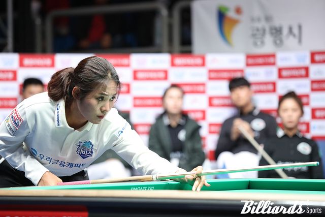 6세트에서 김가영과 대결한 스롱 피아비(우리금융캐피탈)