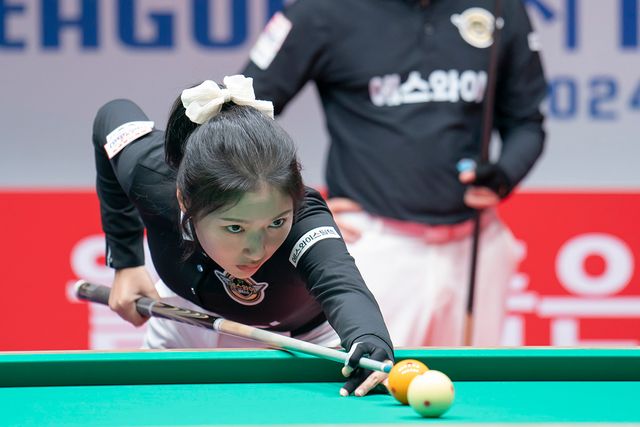 6세트에서 김민아(NH농협카드)를 9:2로 물리치고 세트스코어 3-3으로 동점을 만든 한지은(에스와이).