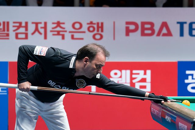 3세트 남자단식에서 조재호를 꺾고 추격의 발판을 마련한 다니엘 산체스(에스와이)