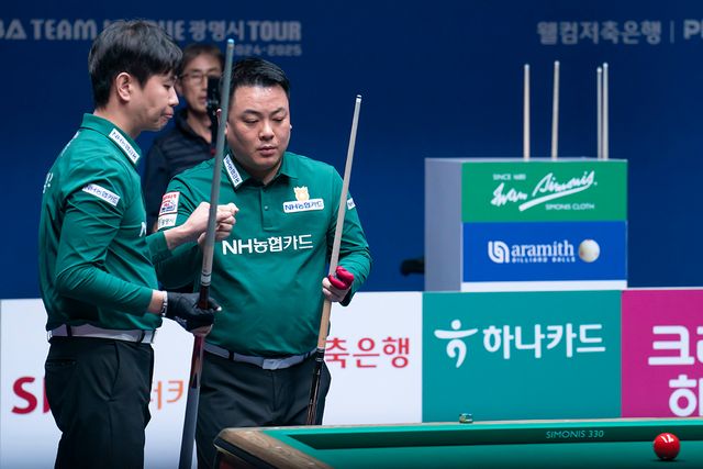 1세트 남자복식에 출전한 김현우1와 조재호(NH농협카드)