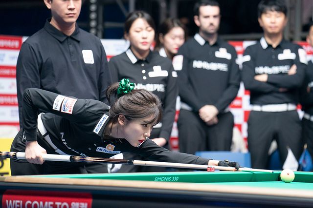 2세트에 출전한 NH농협카드 정수빈.