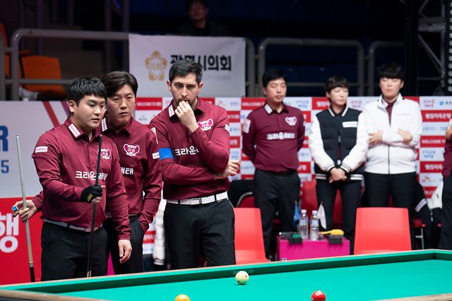 크라운해태는 이날 패배로 3연패의 늪에 다시 빠졌다.&nbsp;