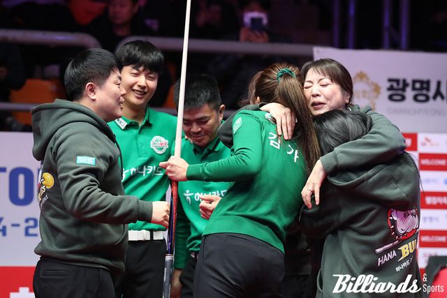 에스와이와의 대결에서 세트스코어 4-2로 승리한 하나카드. 사진=광명/이용휘 기자