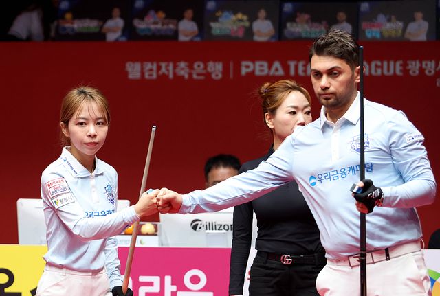 4라운드 막판까지 하나카드와 우승 경쟁을 펼친 2위 우리금융캐피탈.