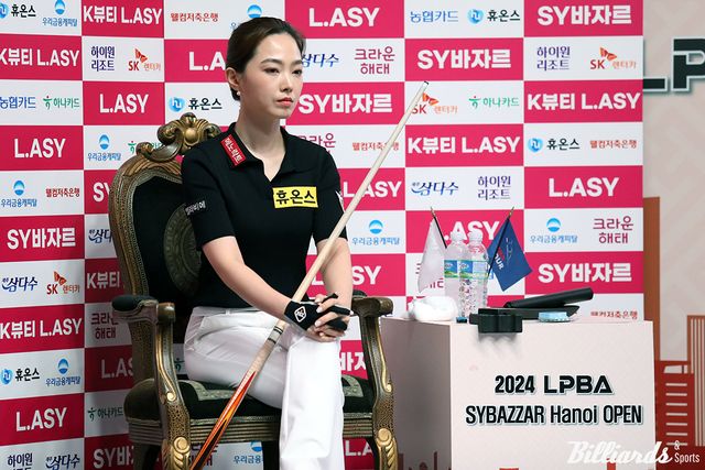 차유람(휴온스)은 이번 시즌에 두 차례나 준결승에 올라오며 돌풍을 일으켰지만, 모두 김가영에게 막혀 결승행에 실패했다.