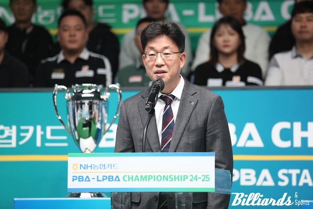 환영사를 전하는 NH농협카드 금동명 사장