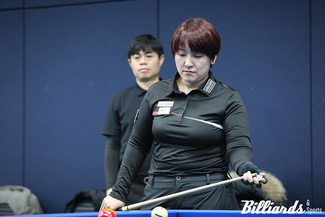 히가시우치 나쓰미.