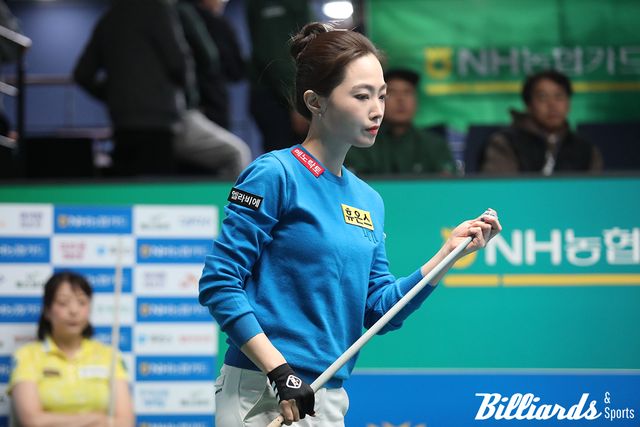 16강에서 사카이 아야코와 대결한 차유람(휴온스)