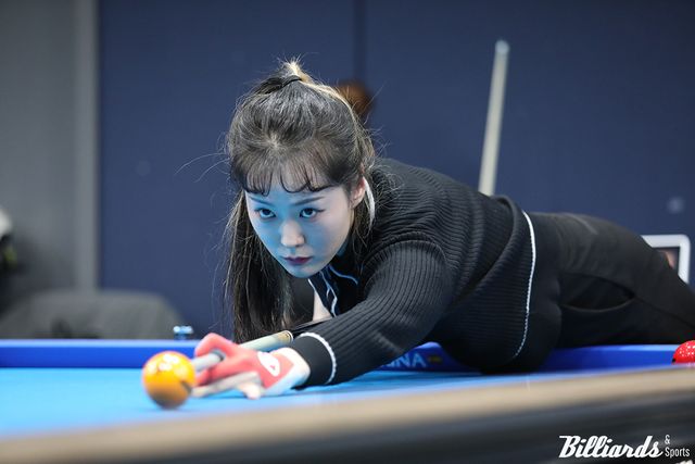 권발해를 꺾고 32강에 진출한 정다혜. 다음날 32강전에서 정다혜는 김민영(우리금융캐피탈)에게 1-3으로 패했다.