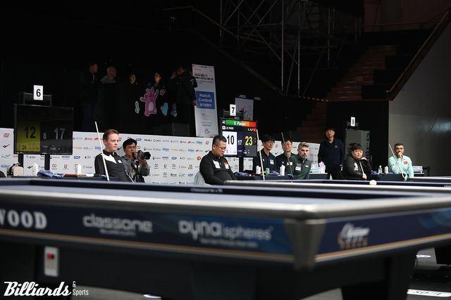 김준태의 하이런이 이어지면서 경기장은 모든 경기를 중단하고 신기록 작성 순간을 지켜봤다.