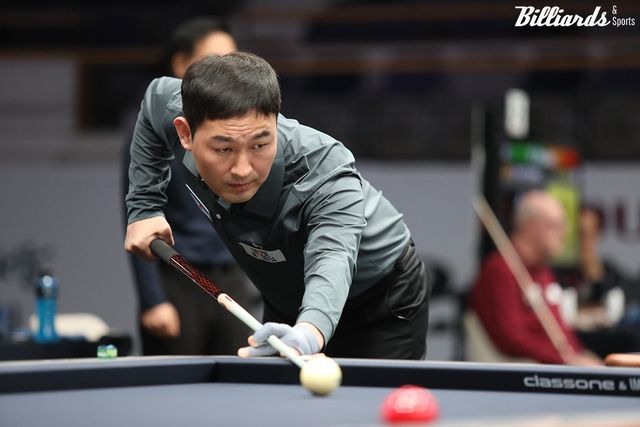 최완영(광주)은 마지막 경기에서 승리해 1승 1무 1패가 됐지만, 딕 야스퍼스(네덜란드)와 다니엘 모랄레스(콜롬비아)에 이어 A조 3위에 머물러 탈락했다.