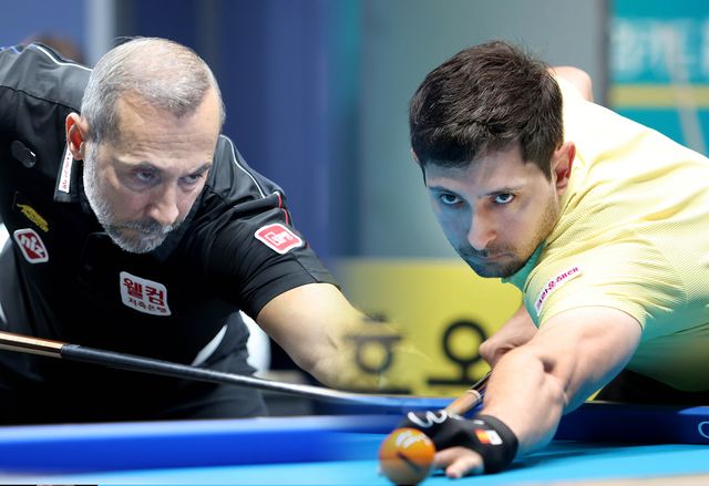 세미 사이그너(웰컴저축은행)와 다비드 마르티네스(크라운해태)가 9일 저녁 7시 30분에 벌어지는 16강전에서 첫 맞대결을 벌인다.&nbsp; 사진=PBA 제공