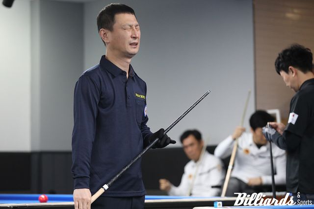 샷이 빗나가자 안타까워하는 정연철(팀 아크라네3)