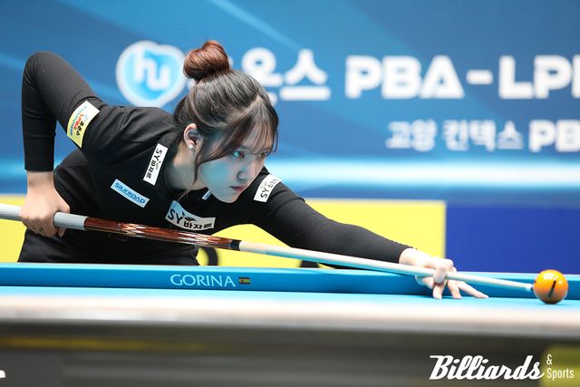 권발해는 지난 시즌에 공격성공율 40.16%를 기록했고, 이번 시즌도 이에 육박하는 실력을 보여주고 있다.