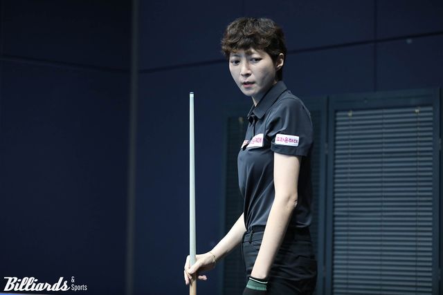 32강에 진출한 임정숙(크라운해태).