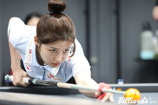 이번 시즌 1차 투어를 시작으로 3, 4, 5, 6, 7차 투어에서 연속으로 PPQ와 PQ를 통과해 64강에 오른 조예은은 번번이 64강의 벽을 넘지 못했다. 특히 그중 4개 투어 연속으로 대회 우승자인 김가영과 만나 패배를 당했다.