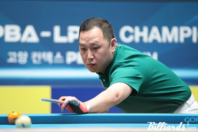 애버리지 2.250으로 128강 첫날 전체 순위 1위에 오른 신기웅.