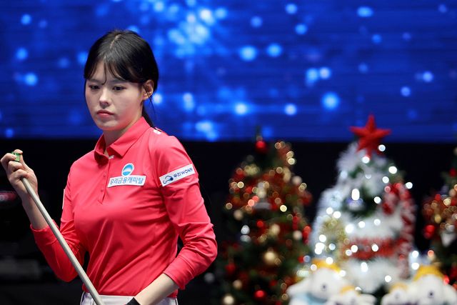 서한솔(우리금융캐피탈)은 세트스코어 2-2로 팽팽히 맞섰으나 승부치기에서 석패를 당하고 말았다.