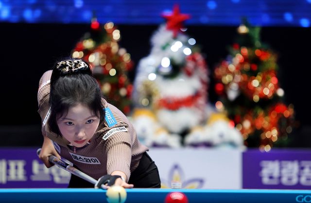 '얼음공주' 한지은(에스와이)이 '당구여제' 김가영(하나카드)의 '27연승 질주' 저지에 나선다. 사진=PBA