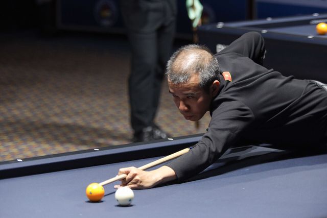 극적으로 16강에 오른 쩐뀌엣찌엔(베트남).