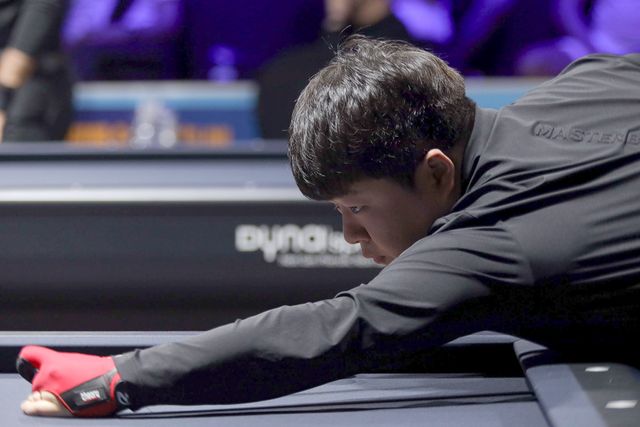 조명우는 쩐타인룩을 꺾고 아시아챔피언과 세계챔피언에 올랐고, 상대전적 4승 1패로 강세를 보였다.