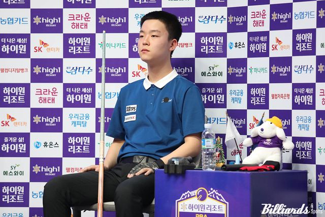 김영원은 5세트에 9:14에서 14:14 동점을 만들며 역전승을 눈앞에 두었으나, 세트포인트를 실패하면서 아쉽게 패했다.