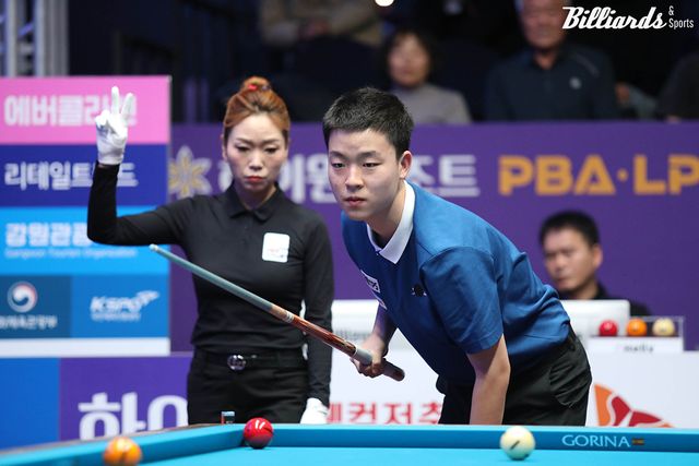 '최연소 프로당구 챔피언' 김영원(17)이 7차 투어 준결승에서 다비드 사파타(우리금융캐피탈)에게 패해 아쉽게 투어 2연승 도전을 마감했다.&nbsp; 사진=정선/이용휘 기자