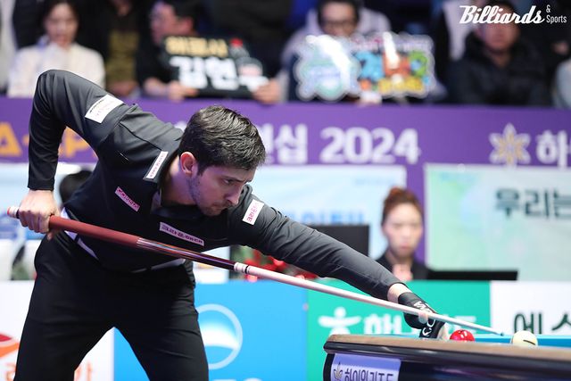 마르티네스는 결승 전적에서 6승 2패, 그리고 최근 결승전 3연승으로 단연 우위를 점하고 있다.