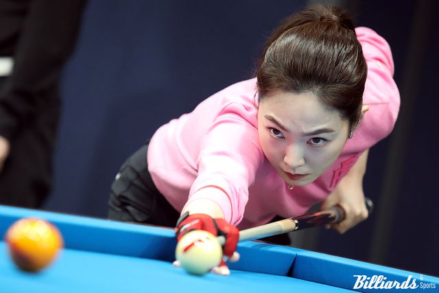 차유람은 이번 대회 첫날인 어제 (4일) 복귀전에서 애버리지 1.087로 승리한 데 이어 이날도 중간까지 애버리지 1점대를 보였으나, 아쉽게도 막판에 점수가 잘 나지 않으면서 0.741로 승부를 마쳤다.