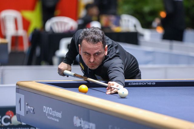 'PBA 이적생' 로빈슨 모랄레스(스페인)는 이날 최종예선에서 애버리지 2.222로 종합순위 1위를 차지했다.