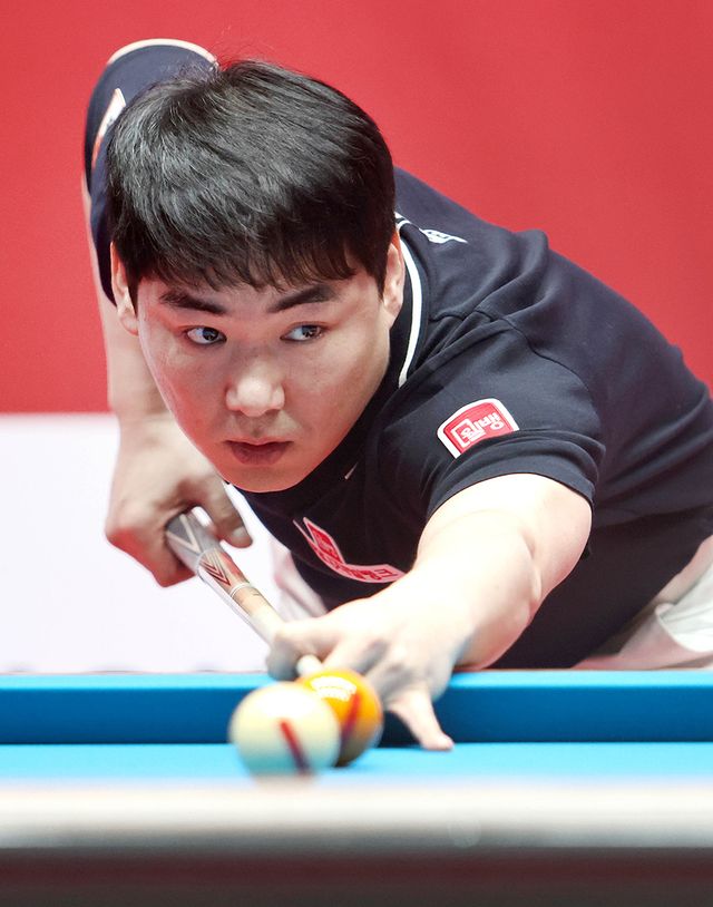 E조에 속한 이상대는 최성원을 꺾고 조 1위에 올라 16강 진출에 성공했다.