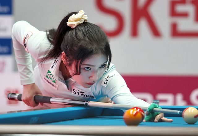 LPBA 월드챔피언십에서 첫 퍼펙트큐를 달성한 한지은은 스롱과 정은영을 연파하고 2승을 거뒀으나 오늘 남은 경기 결과에 따라 16강 진출이 결정된다.