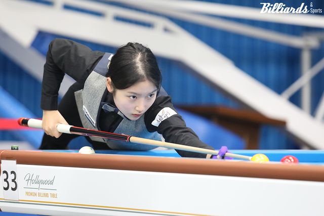 지난해 여자 3쿠션 우승을 차지한 한지은. 한지은은 이 우승 후 프로당구(PBA)로 이적했다.