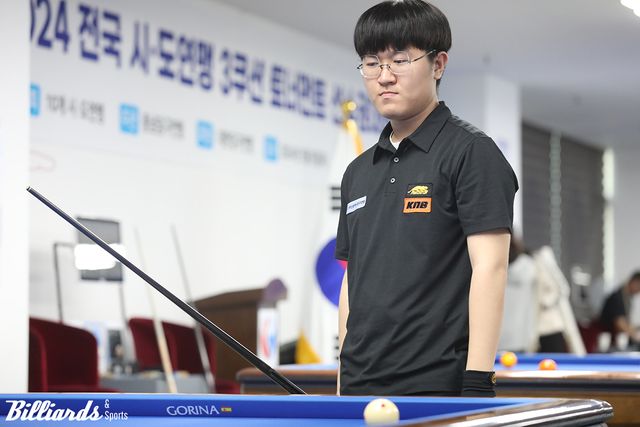 32강에서 안지훈을 꺾고 16강에 오른 김건윤.