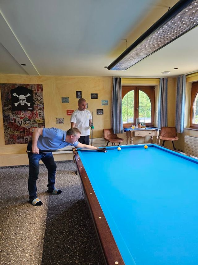 PBA를 떠난 프레데릭 쿠드롱과 비롤 위마즈가 다시 만났다. 사진=쿠드롱 SNS