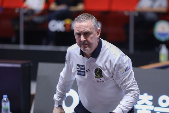 '복귀 황제' 프레데릭 쿠드롱(벨기에)이 튀르키예에서 열린 '앙카라 3쿠션 당구월드컵' 예선 1라운드에 이어 2라운드도 종합순위 1위로 통과했다.&nbsp; 사진=SOOP 제공