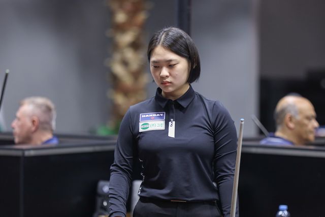 첫 경기에서 승리한 김하은(충북)은 아쉽게 두 번째 경기에서 패하며 3라운드 진출에 실패했다.&nbsp;