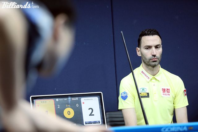 '왼손 천재' 필리포스 카시도코스타스(웰컴저축은행)가 복귀전에서 한국의 박주선의 맹타에 밀려 세트스코어 1-3으로 패했다.&nbsp; 사진=고양/이용휘 기자