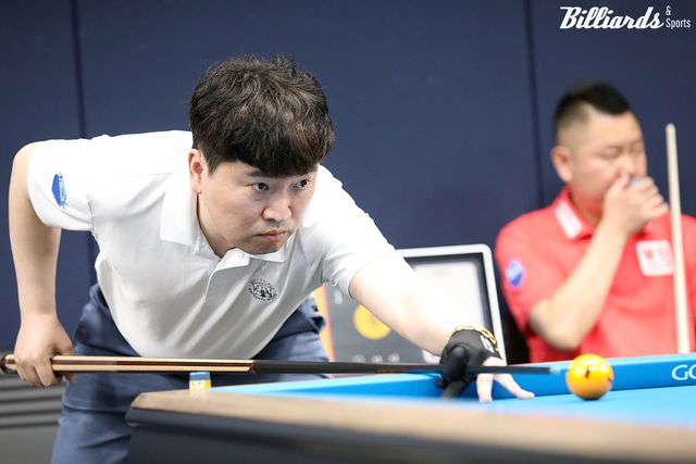 서현민(웰컴저축은행)을 세트스코어 3-1로 꺾은 2부 출신 원호수.