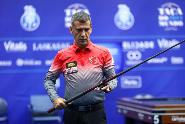 타이푼 타슈데미르(튀르키예)는 오랜만에 8강에 진출했다.