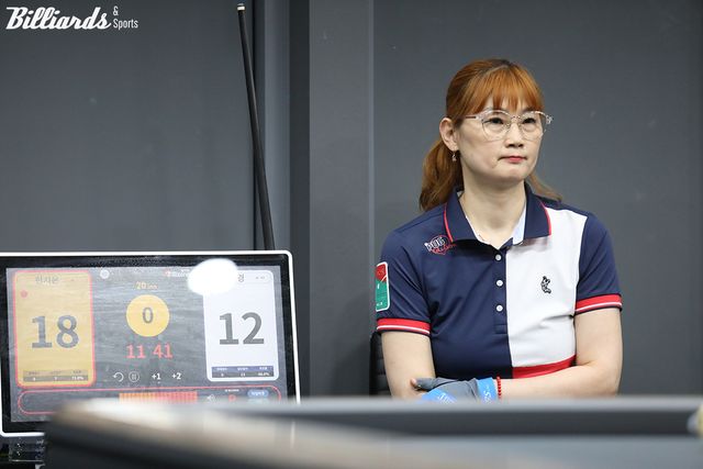 한지은을 막판에 4점 차까지 추격했던 고은경은 마지막에 두 차례 공격이 아깝게 빗나가며 동력을 잃었다.