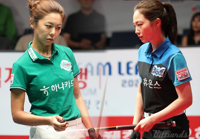 '당구 여제' 김가영(하나카드·왼쪽)과 '당구 여신' 차유람(휴온스)이 2년 4개월여 만에 복귀 후 첫 승부를 벌인다.&nbsp; 사진=고양/이용휘 기자
