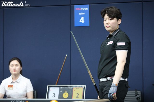 16강에서 윤경남에게 세트스코어 3-0으로 승리한 백민주(크라운해태).