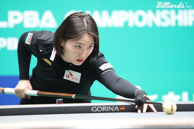 8강에서 김다희와 대결하는 강지은(SK렌터카).